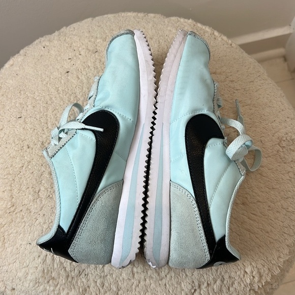 Nike women’s Cortez textile glacier Blue Sneakers size 6.5. - Picture 6 of 10